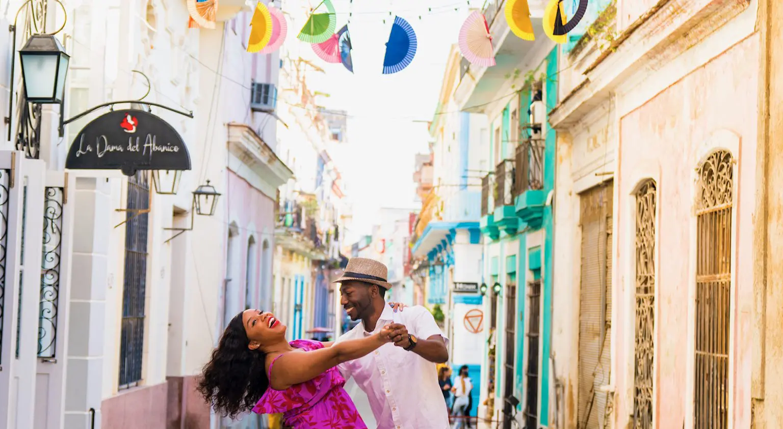 Cuba- Dancing