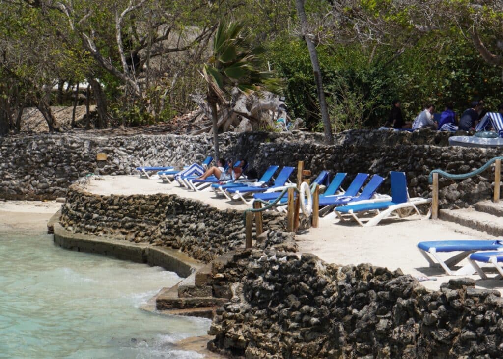 Sun chairs near the water at Bora Bora Beach Club—the most famous beach club in the Rosario Islands.