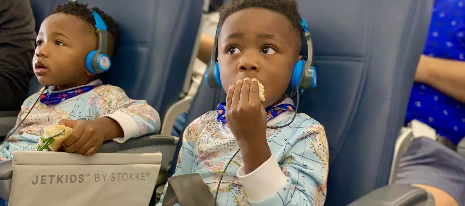 Pros and Cons of Traveling with Kids (By Age Group)